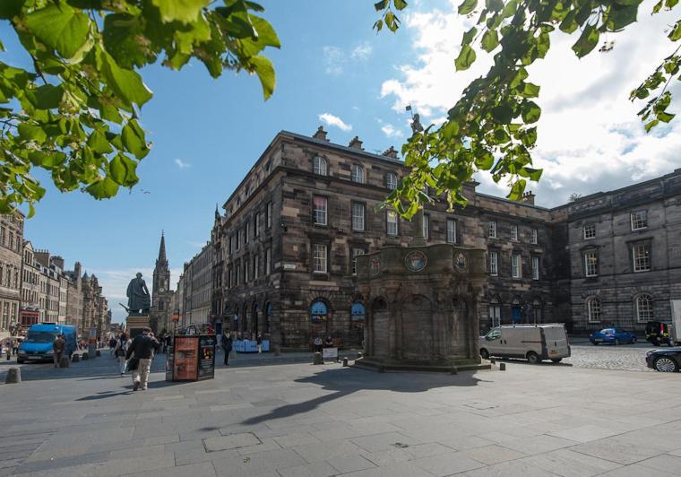 Parliament Sq Apt 12 Royal Mile Apartamento Edimburgo Exterior foto