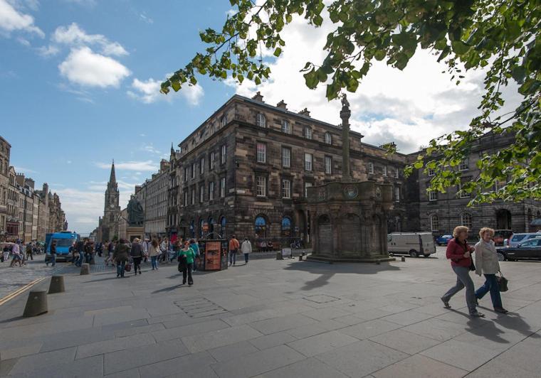 Parliament Sq Apt 12 Royal Mile Apartamento Edimburgo Exterior foto